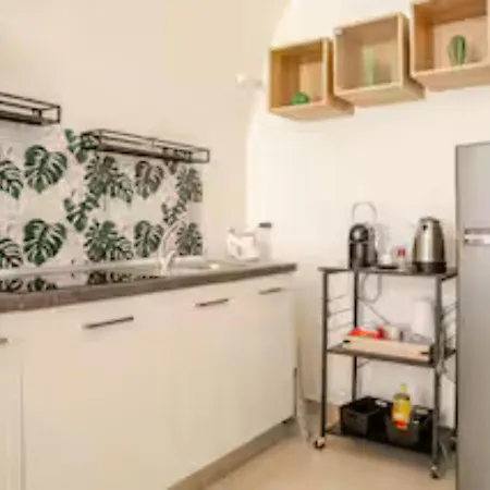 Affitta Fieramosca Konukevi *